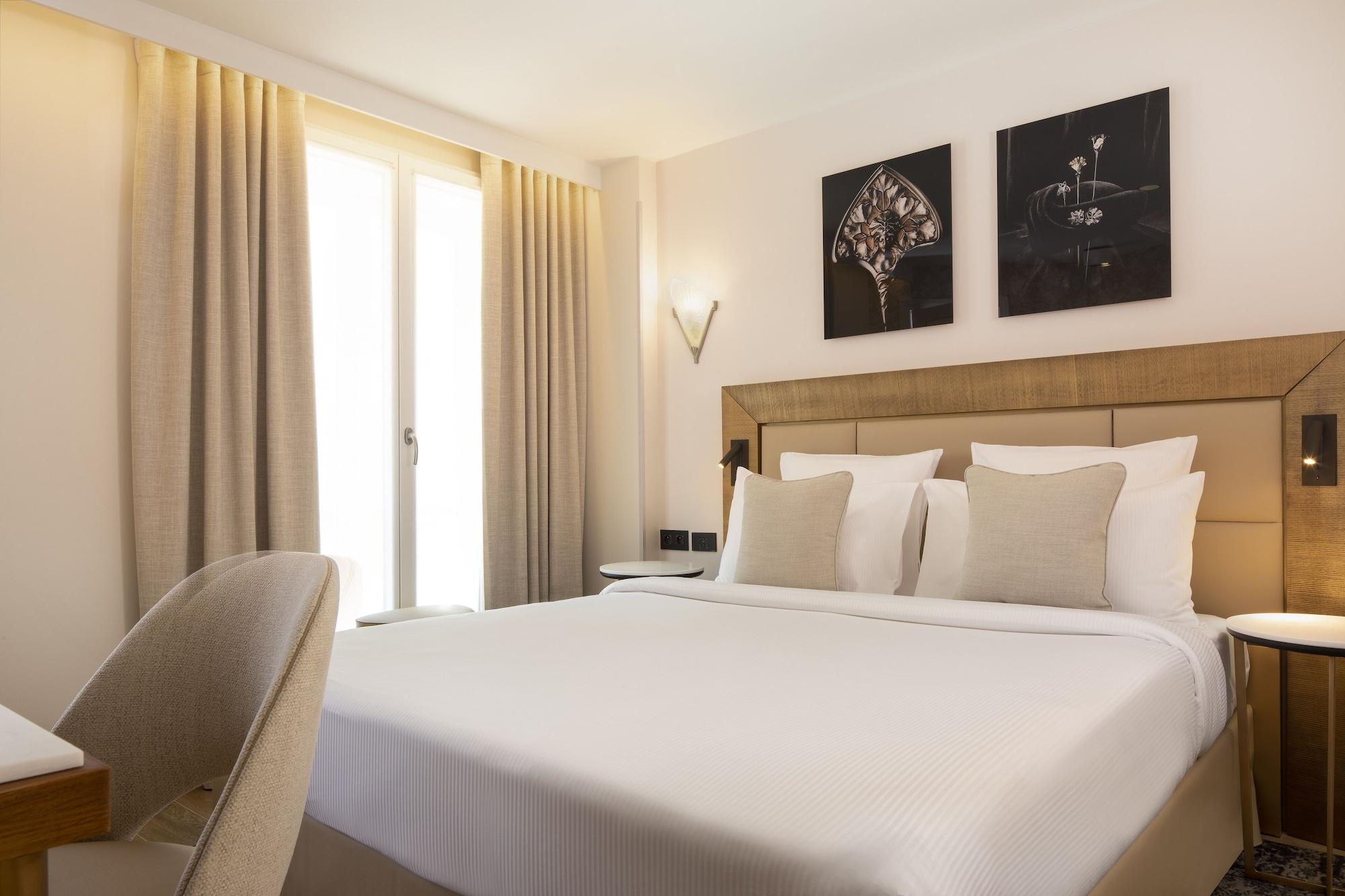 Hotel Des Champs-Elysees Paris Exterior photo