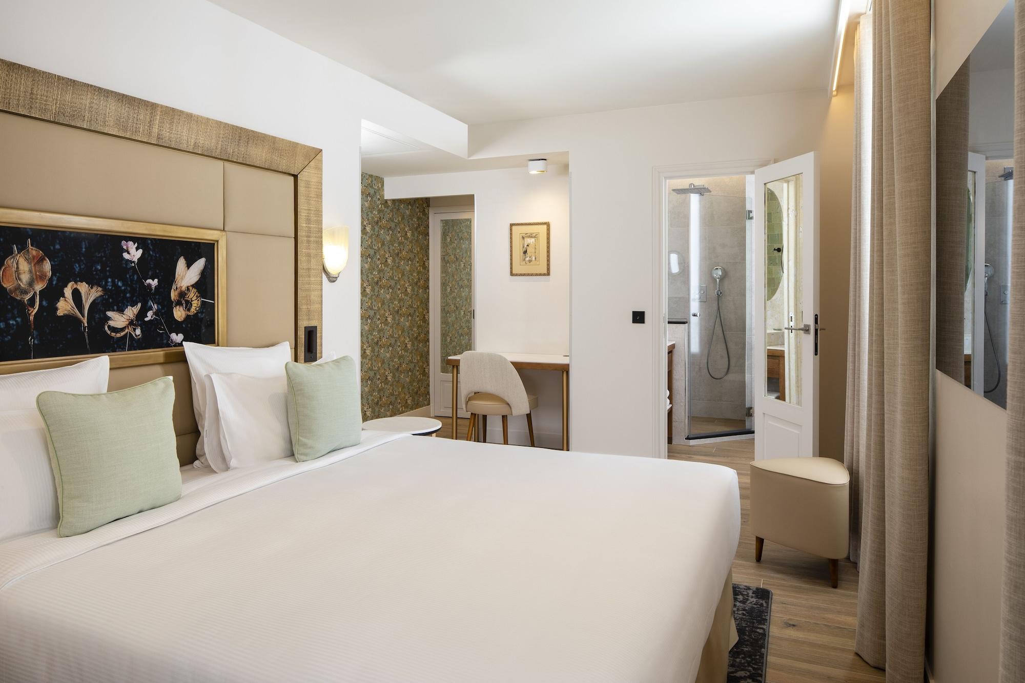 Hotel Des Champs-Elysees Paris Exterior photo