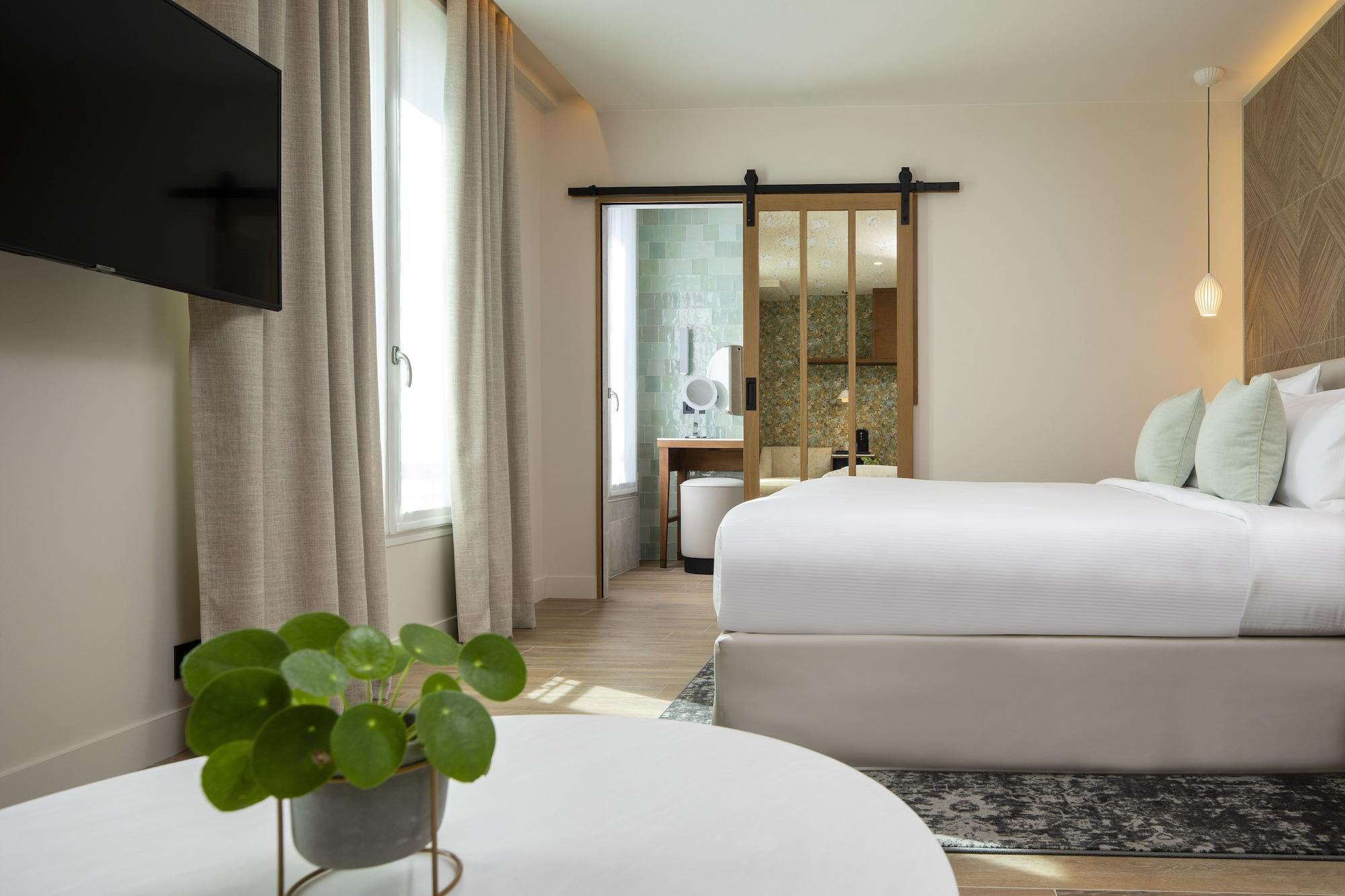 Hotel Des Champs-Elysees Paris Exterior photo